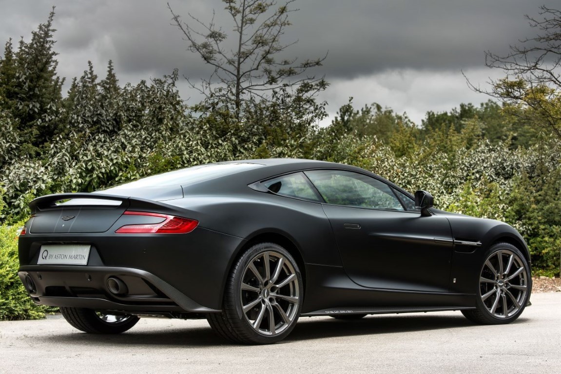 Aston Martin Vanquish 5.9 V12 Touchtronic III